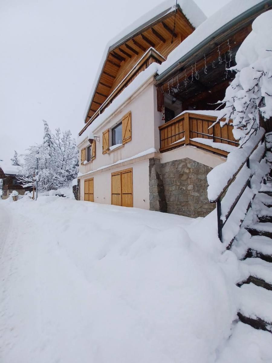 Chalet Familial Auron Bagian luar foto